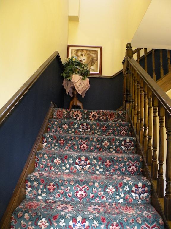 Buggle's Pub&Accommodation Kilrush Esterno foto
