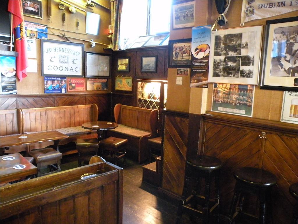 Buggle's Pub&Accommodation Kilrush Esterno foto